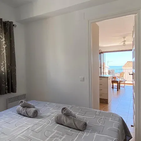 Naranjos 11b Capistrano Casasol * Nerja