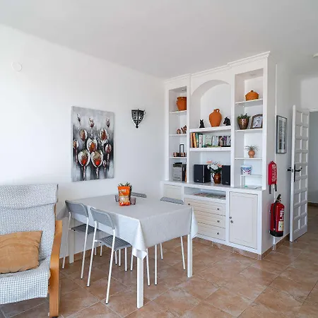 Naranjos 11b Capistrano Casasol * Nerja